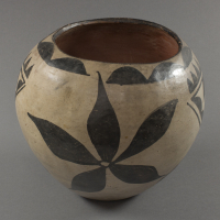 Southwest%20artist%2C%20%3Cb%3E%3Ci%3E%20Clay%20Jar%3C%2Fi%3E%3C%2Fb%3E%2C%20pre-1900%2C%20clay%20and%20paint%2C%20The%20Elizabeth%20Cole%20Butler%20Collection%2C%20no%20known%20copyright%20restrictions%2C%202012.92.41